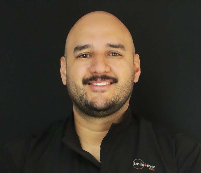 dr carrizales - maxillofacil surgeon